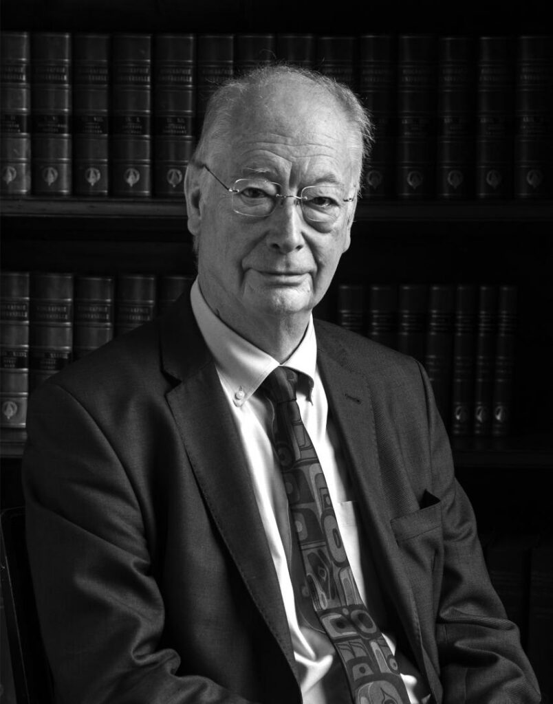 Foto: Professor Mike Cruise, OBE, a past president of the Royal Astronomical Society.
